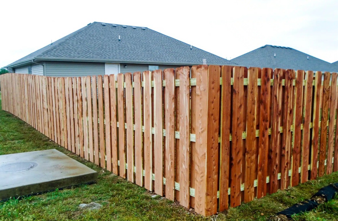 Professional fence installation service in Pomona, CA